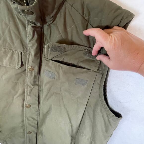 Magellan Outdoors Puffer Hunt Fishing Vest Coat Mens 2XL Olive Green Classic Fit - Picture 5 of 14